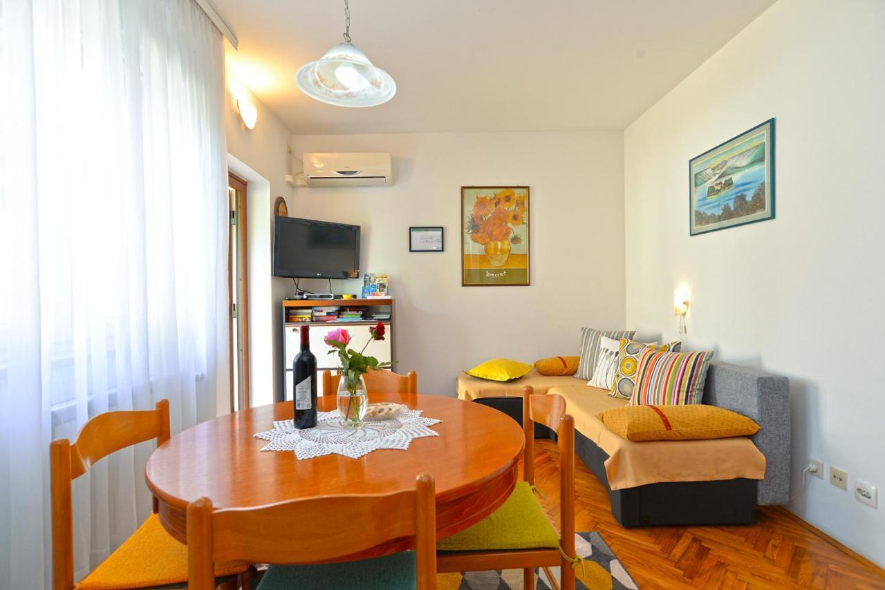 Apartments Marko 1377 Porec Exterior photo